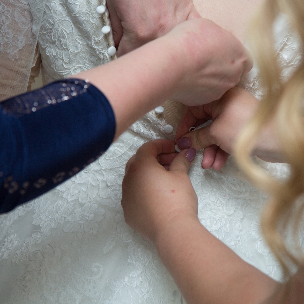 Ivory Wedding dress - Picture 7 of 12